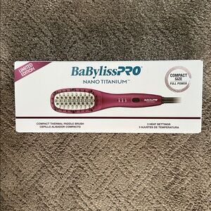 Babyliss Pro Nano Titanium Compact
Thermal Paddle Brush
